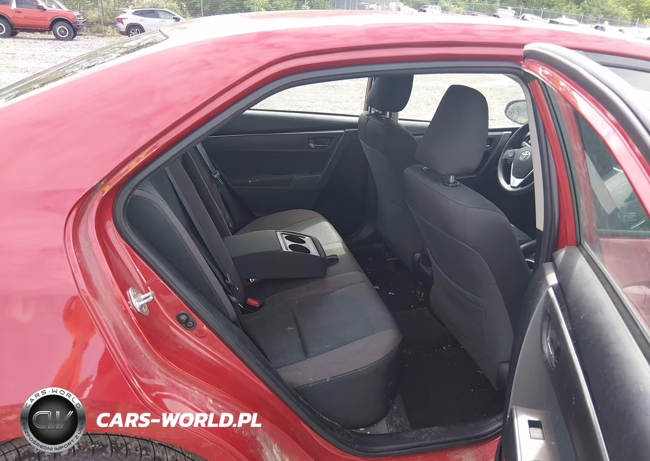 2018 Toyota Corolla Le VIN:2T1BURHE7JC971263 - 8