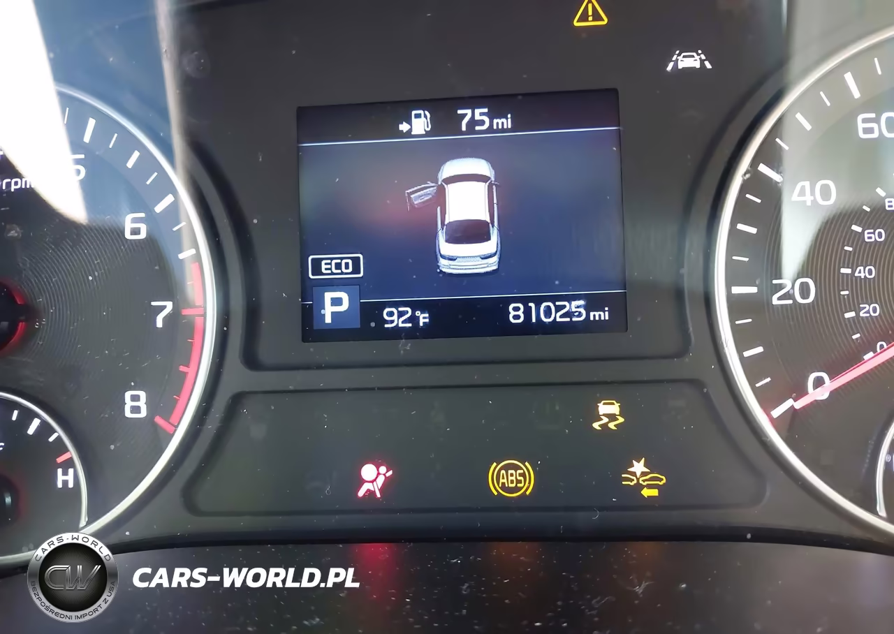 2019 Kia Optima S VIN:5XXGT4L31KG360477 - 15