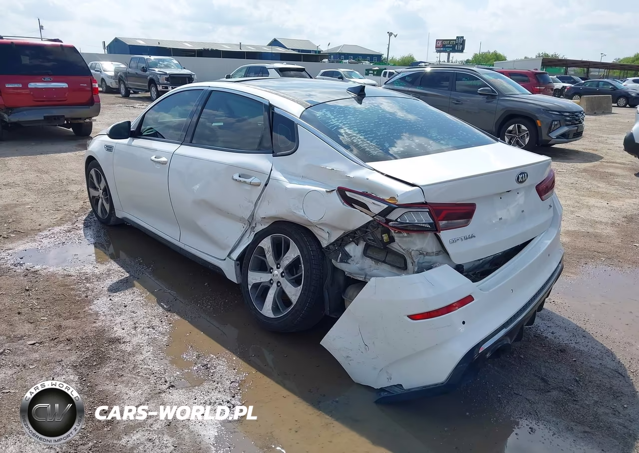 2019 Kia Optima S VIN:5XXGT4L31KG360477 - 6