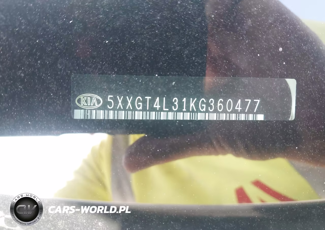 2019 Kia Optima S VIN:5XXGT4L31KG360477 - 9
