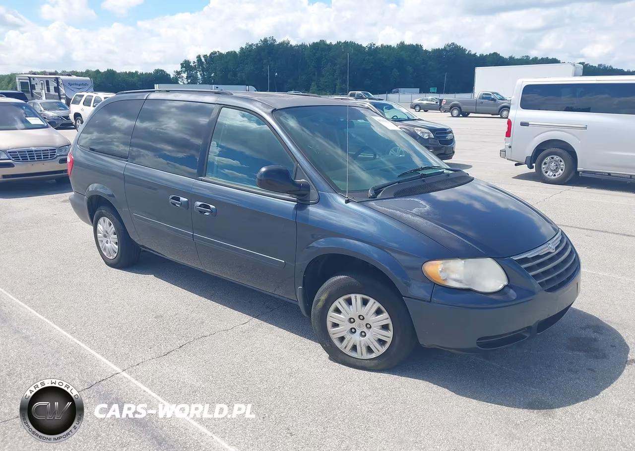 2007 Chrysler Town & Country Lx