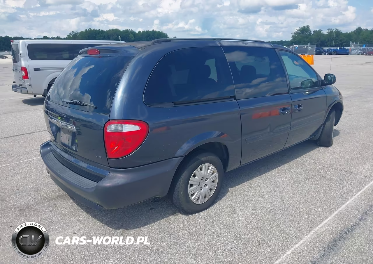 2007 Chrysler Town & Country Lx VIN:2A4GP44R47R353572 - 4