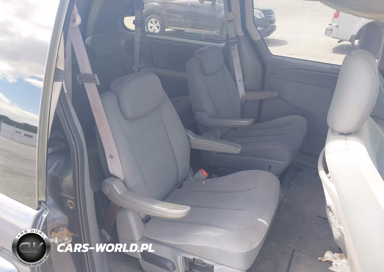 2007 Chrysler Town & Country Lx VIN:2A4GP44R47R353572 - 8