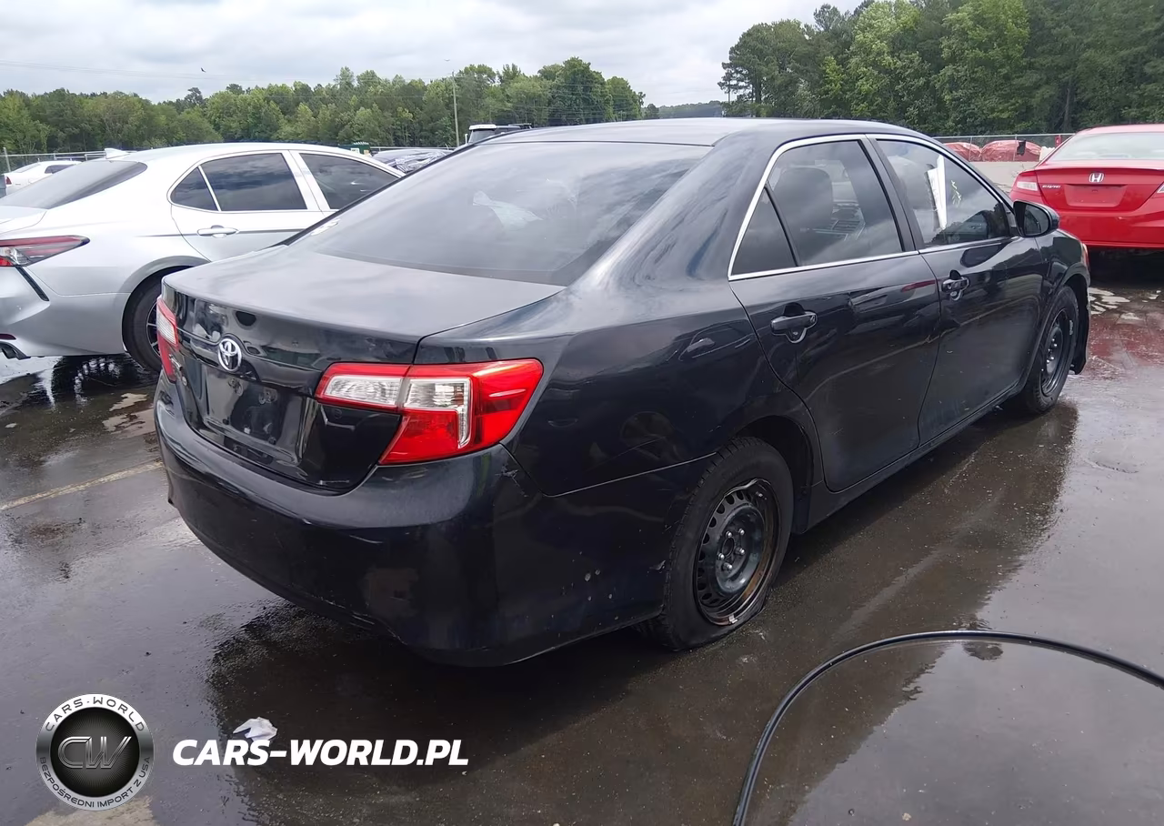 2014 Toyota Camry L VIN:4T1BF1FK7EU763764 - 4