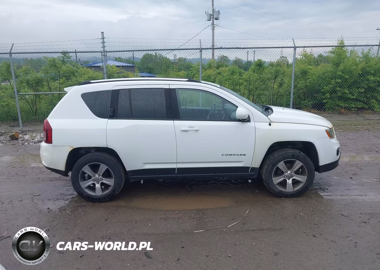2017 Jeep Compass High Altitude 4X4 VIN:1C4NJDEB1HD101346 - 13