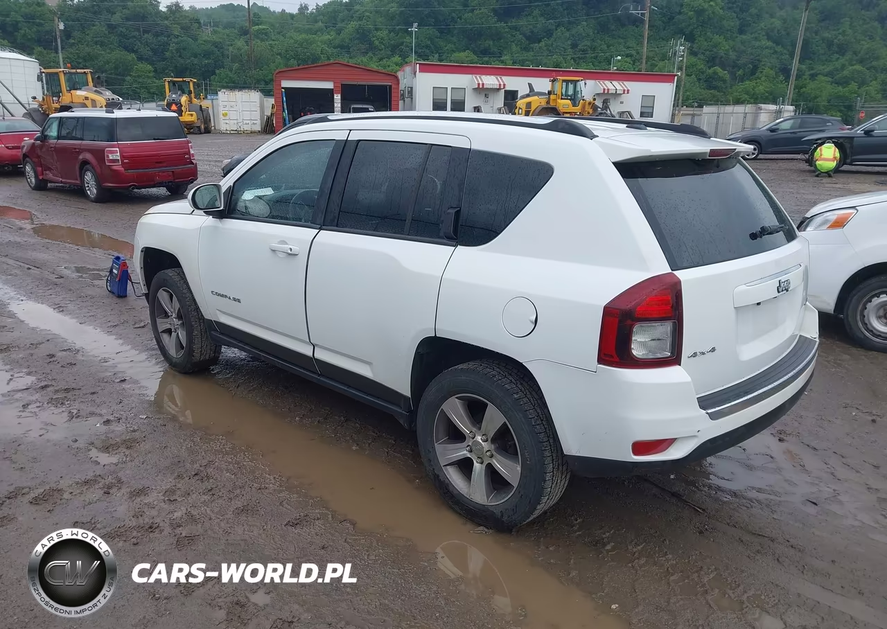 2017 Jeep Compass High Altitude 4X4 VIN:1C4NJDEB1HD101346 - 3