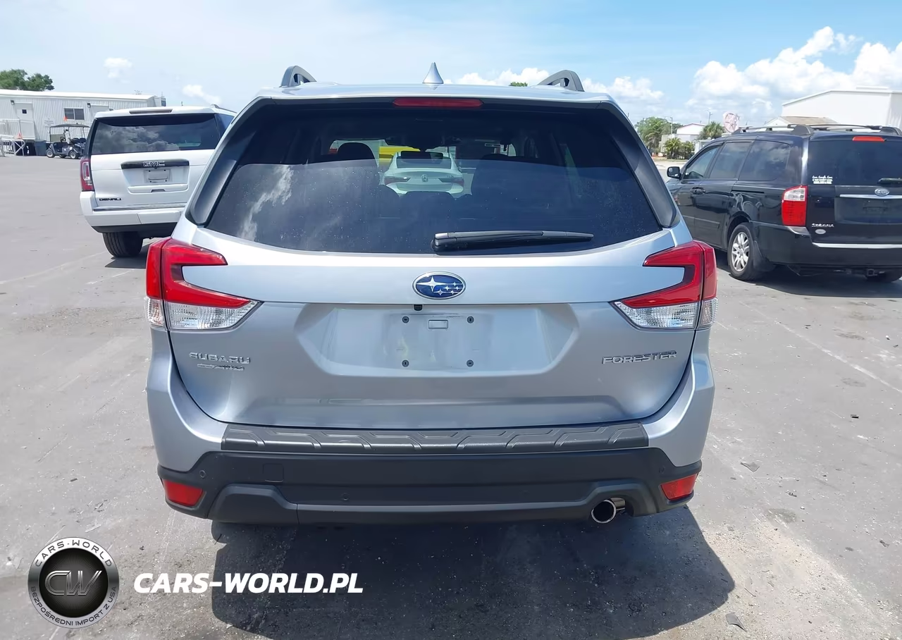 2022 Subaru Forester Limited VIN:JF2SKAPCXNH503361 - 16