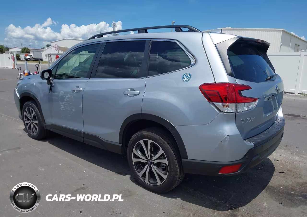 2022 Subaru Forester Limited VIN:JF2SKAPCXNH503361 - 3