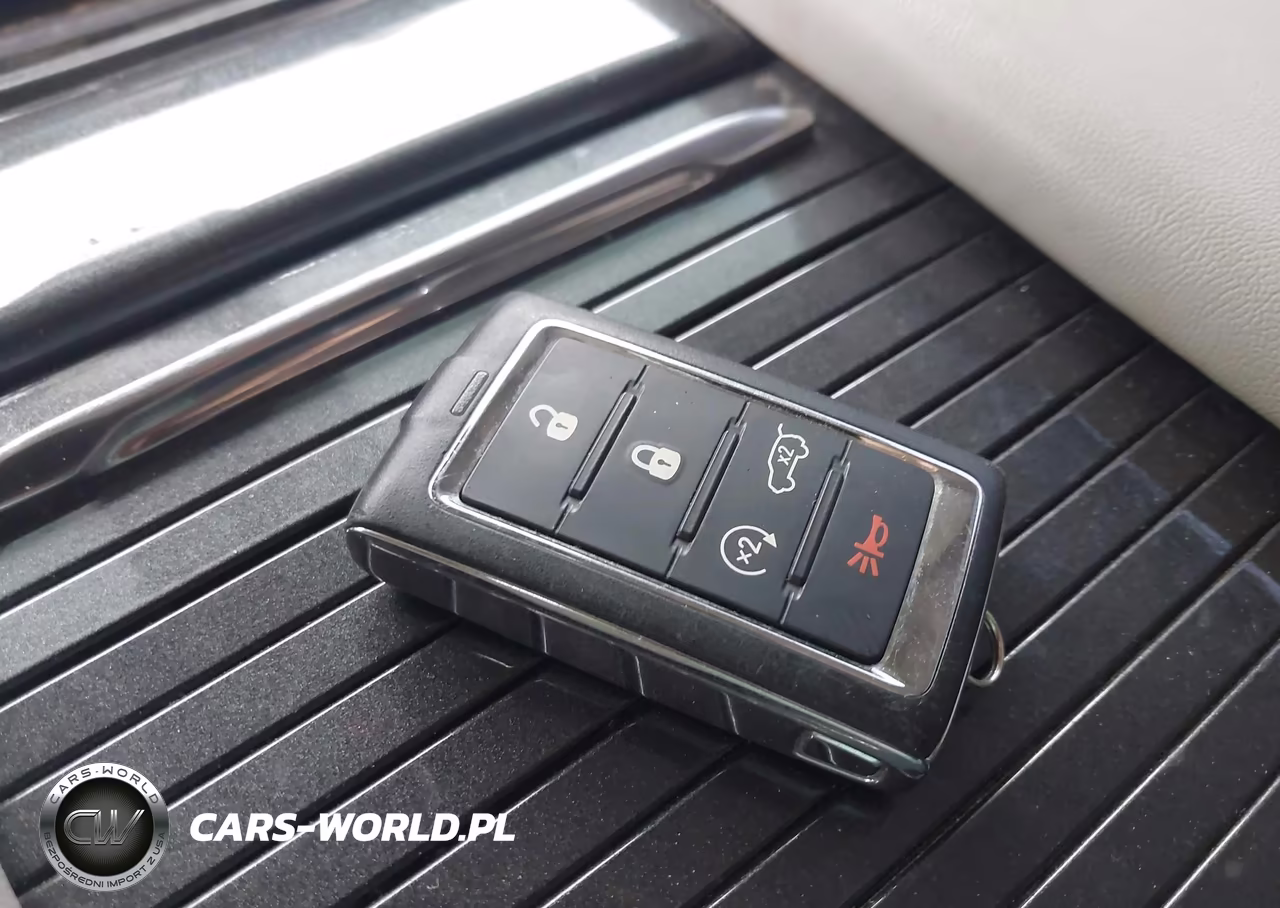 2022 Jeep Wagoneer Series I 4X2 VIN:1C4SJUAT4NS202180 - 11