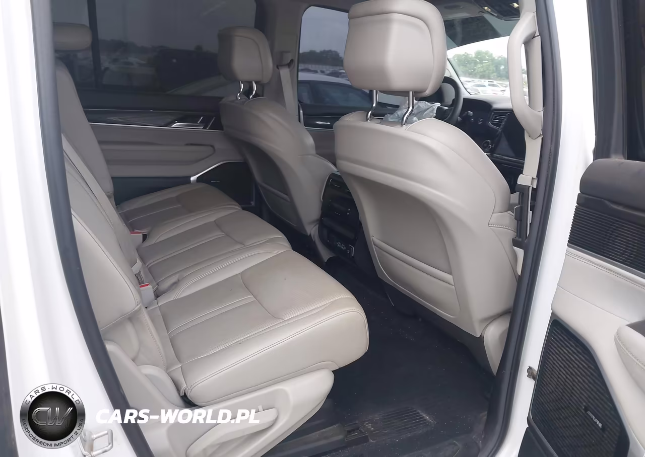 2022 Jeep Wagoneer Series I 4X2 VIN:1C4SJUAT4NS202180 - 8