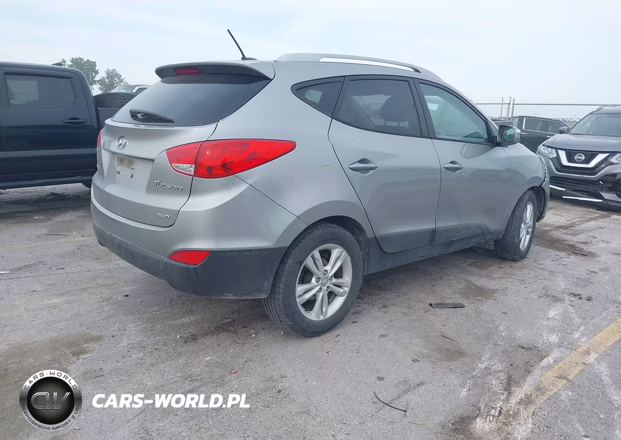 2013 Hyundai Tucson Gls VIN:KM8JUCAC1DU622734 - 4