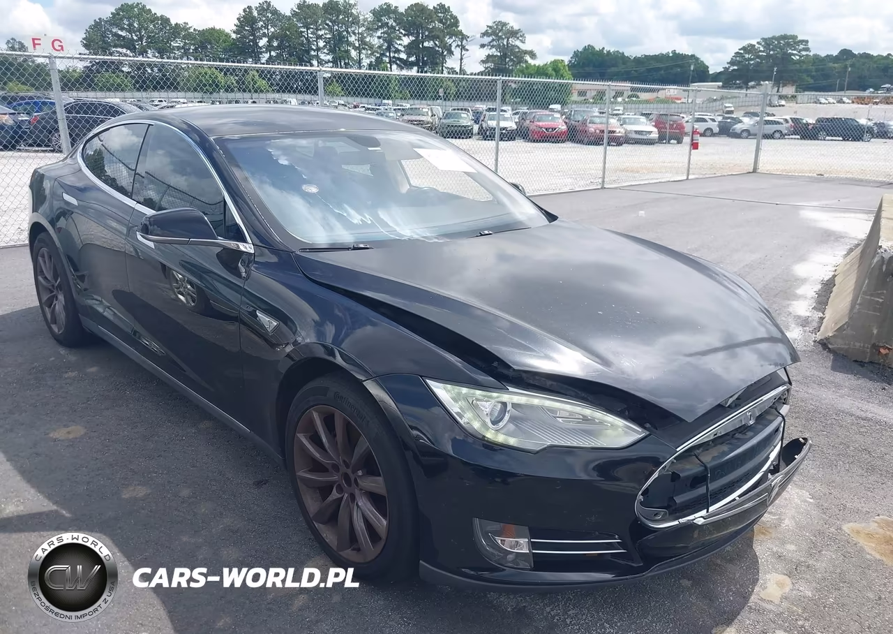 2014 Tesla Model S