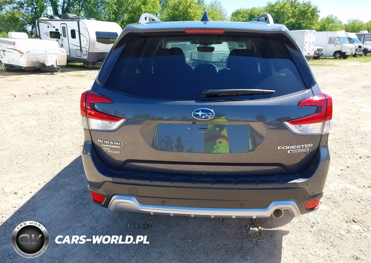 2023 Subaru Forester Touring VIN:JF2SKARC9PH533094 - 16