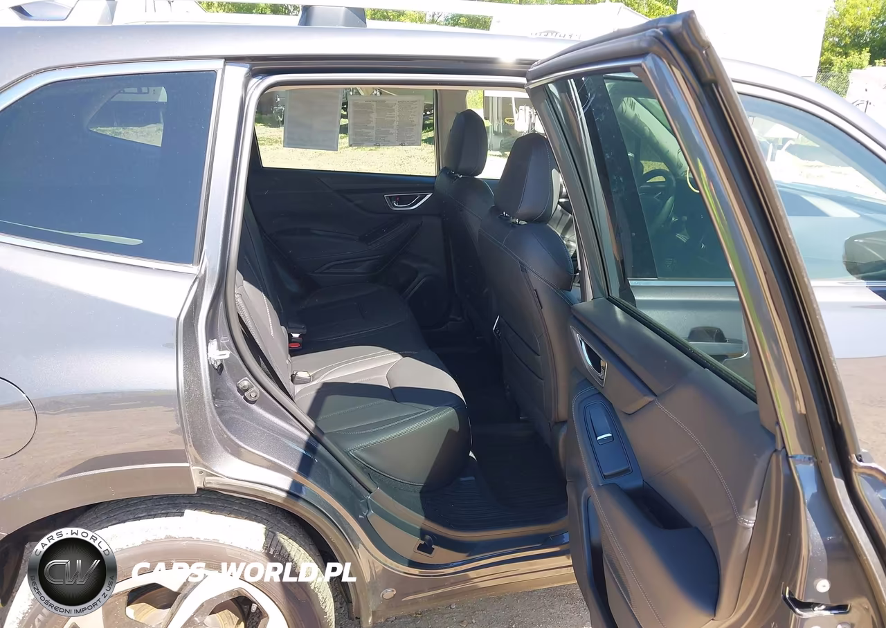 2023 Subaru Forester Touring VIN:JF2SKARC9PH533094 - 8