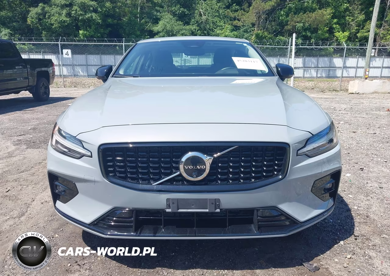 2024 Volvo S60 B5 Plus Dark Theme VIN:7JRL12FL6RG285817 - 13