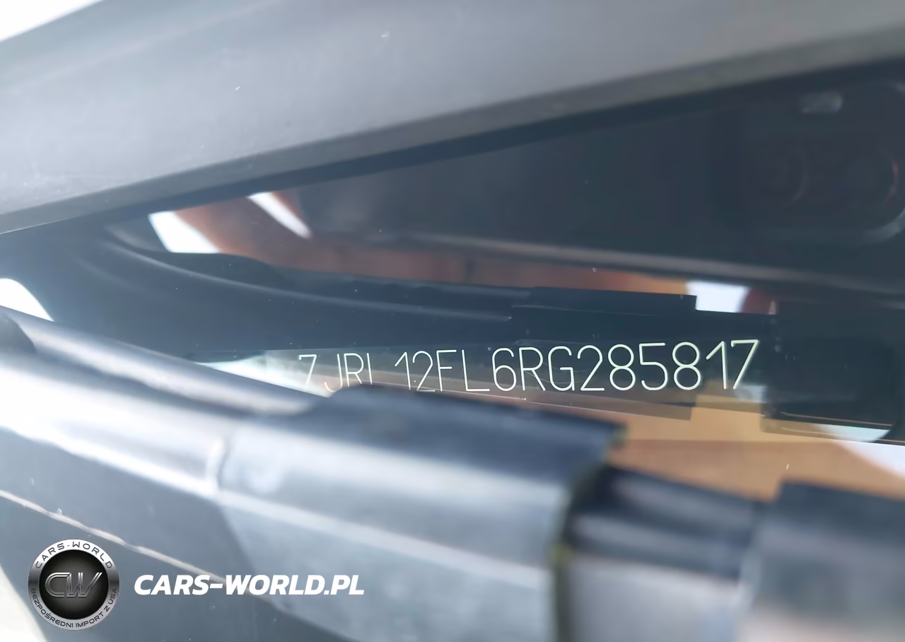 2024 Volvo S60 B5 Plus Dark Theme VIN:7JRL12FL6RG285817 - 20