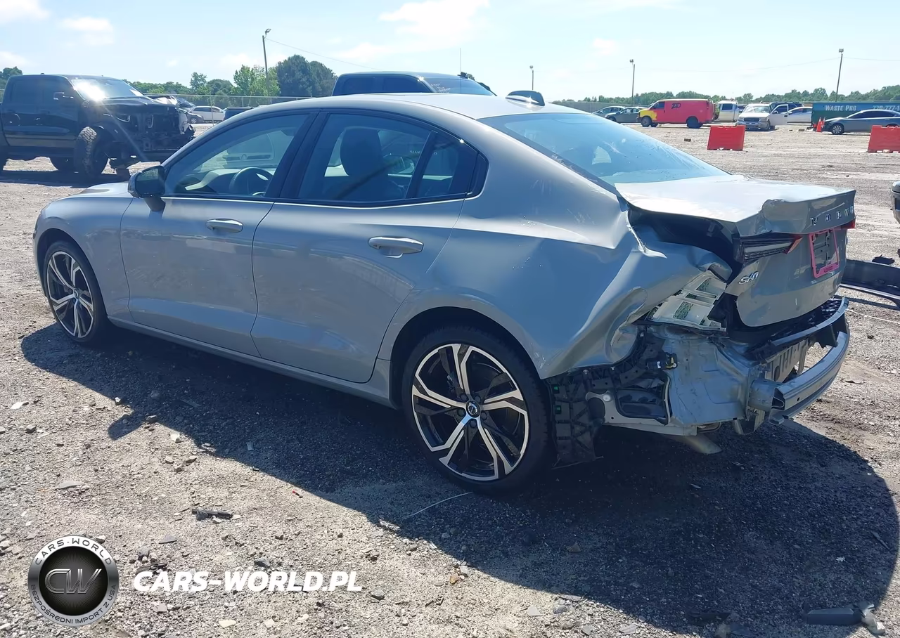2024 Volvo S60 B5 Plus Dark Theme VIN:7JRL12FL6RG285817 - 3