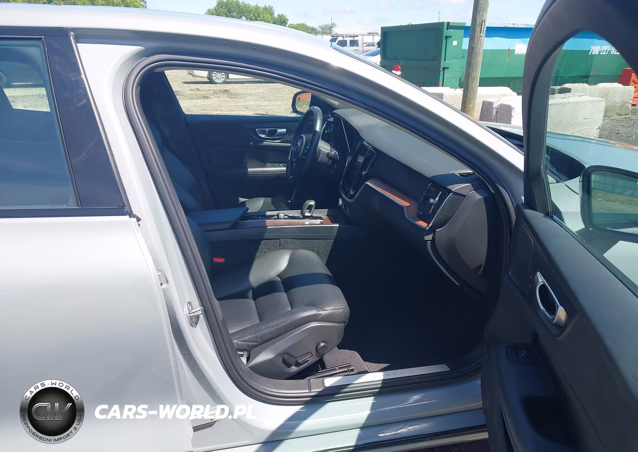 2024 Volvo S60 B5 Plus Dark Theme VIN:7JRL12FL6RG285817 - 5