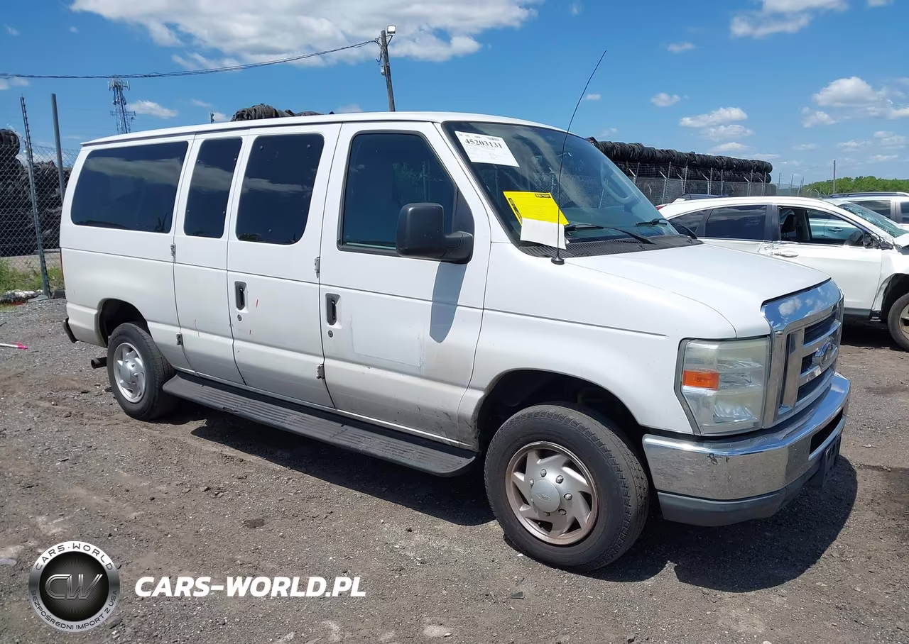 2011 Ford E-350 Super Duty Xlt