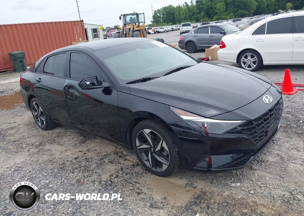 2023 Hyundai Elantra Sel