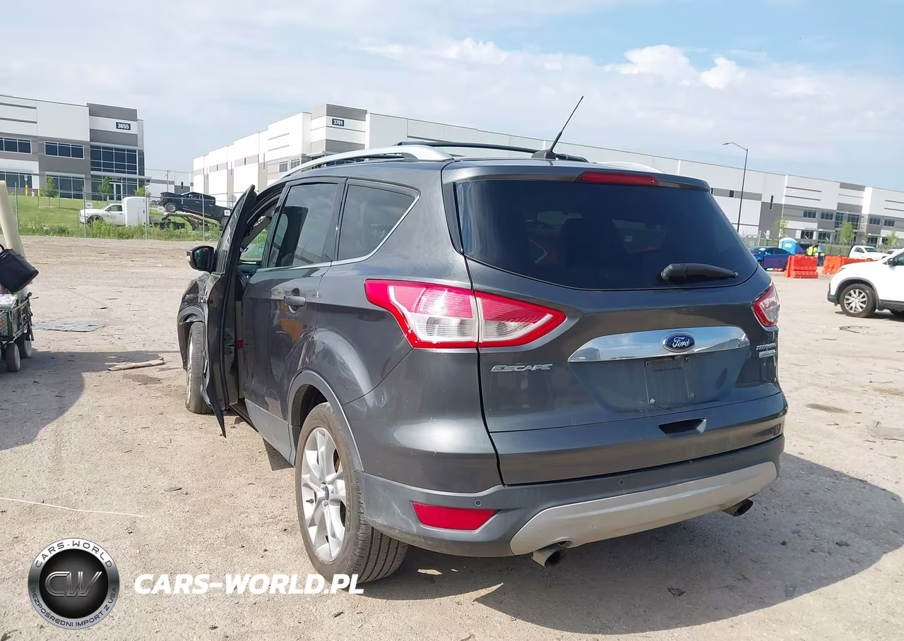 2015 Ford Escape Titanium VIN:1FMCU0J92FUB71327 - 3