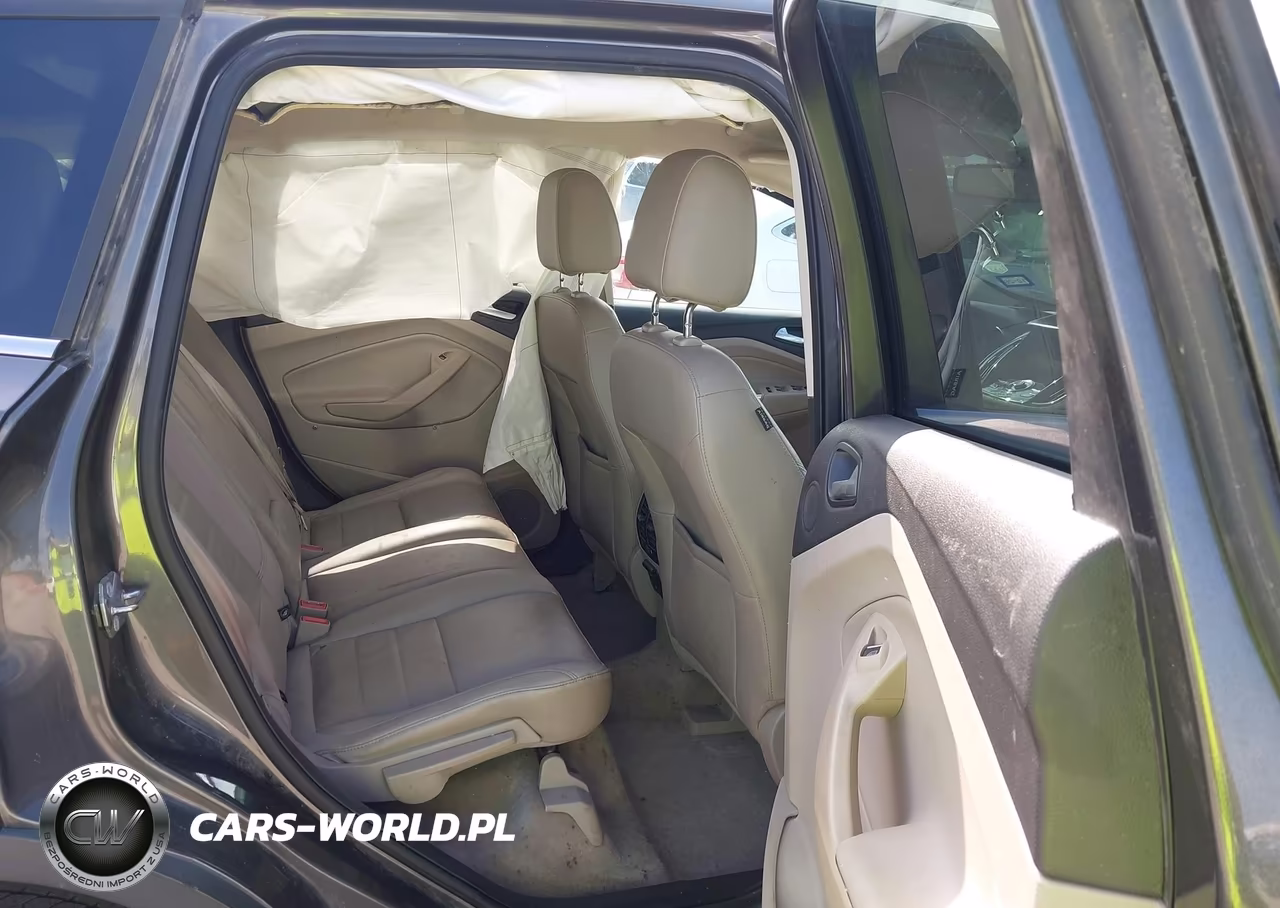 2015 Ford Escape Titanium VIN:1FMCU0J92FUB71327 - 8