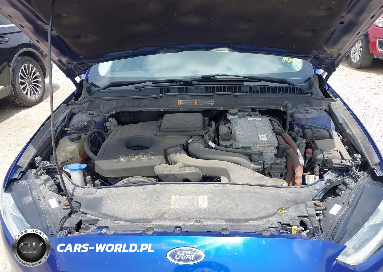 2015 Ford Fusion Hybrid S VIN:3FA6P0UU0FR116459 - 10