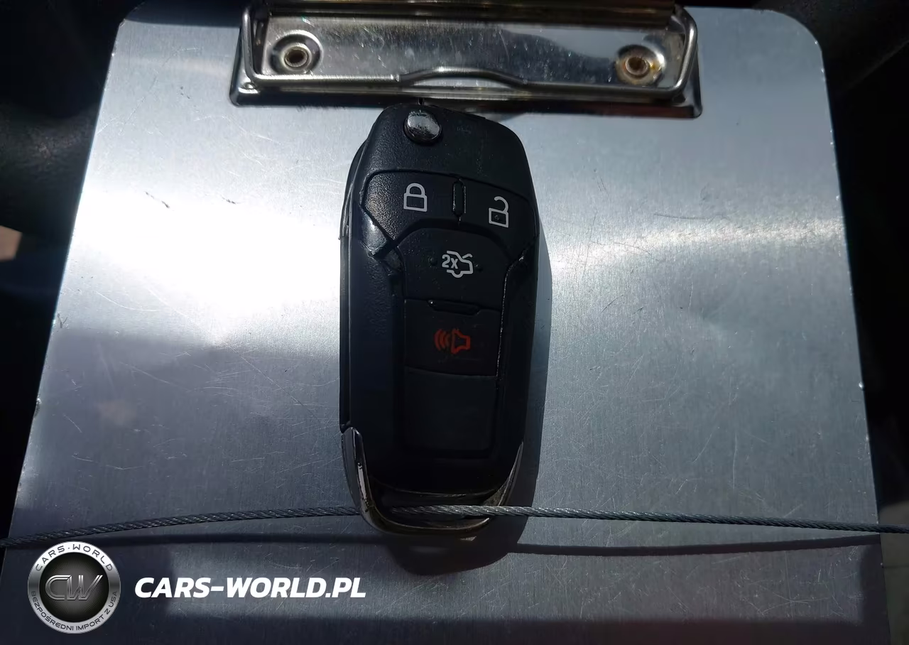 2015 Ford Fusion Hybrid S VIN:3FA6P0UU0FR116459 - 11
