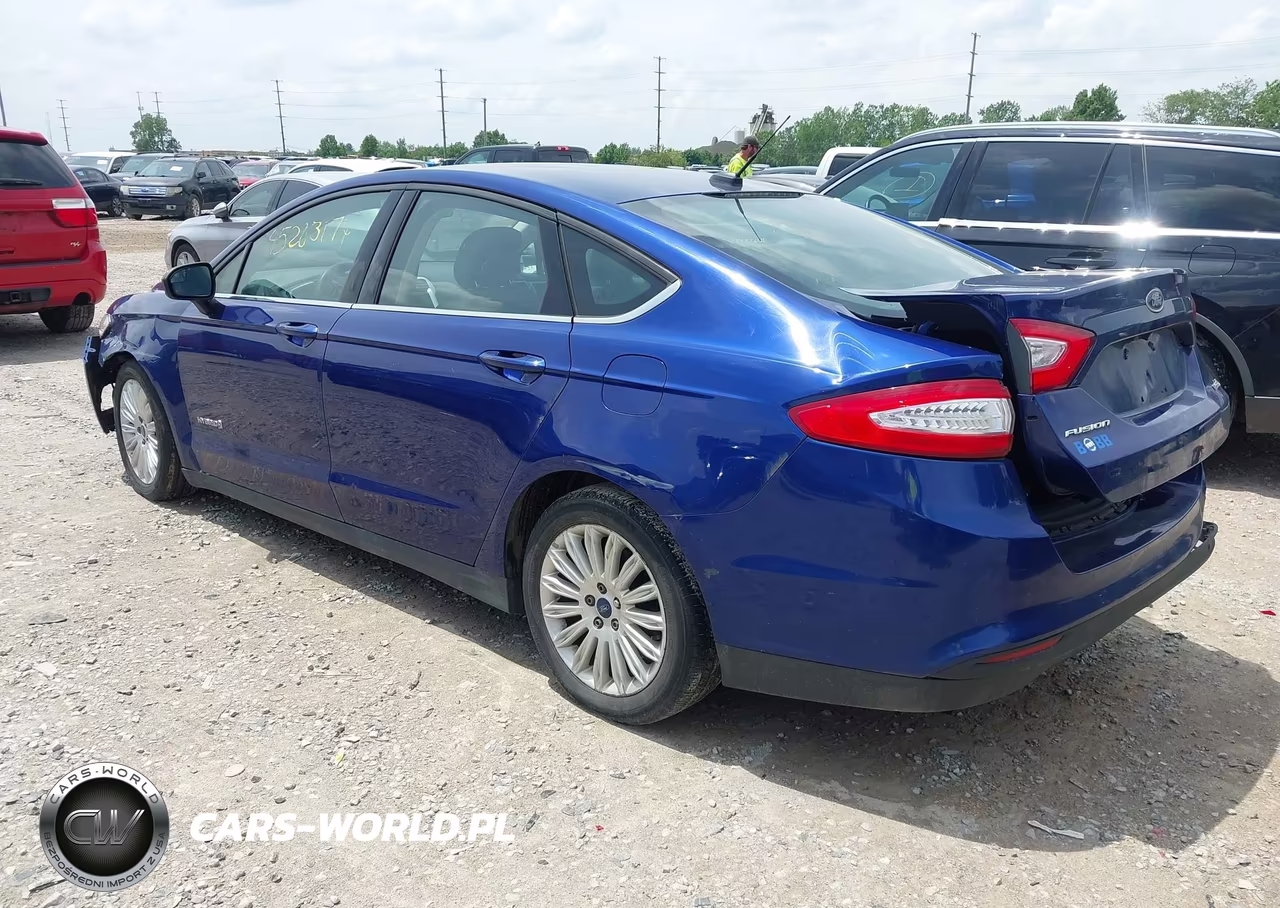 2015 Ford Fusion Hybrid S VIN:3FA6P0UU0FR116459 - 3