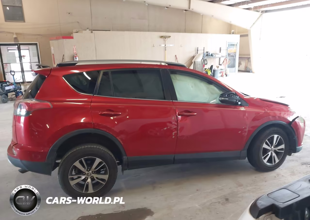 2017 Toyota Rav4 Xle VIN:JTMWFREV3HJ107924 - 14