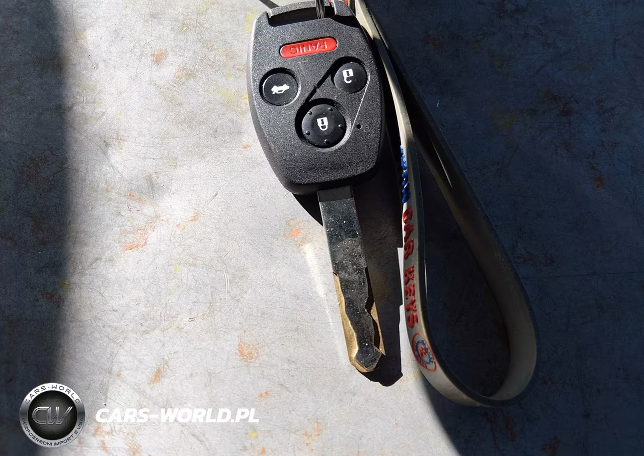 2012 Honda Fit Sport VIN:JHMGE8H65CC011438 - 11