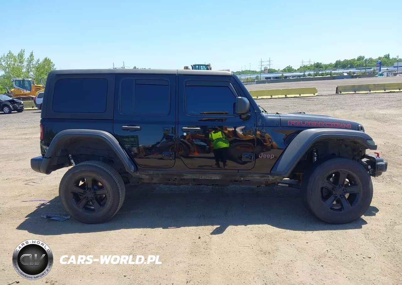2018 Jeep Wrangler Unlimited Rubicon 4X4 VIN:1C4HJXFN0JW141600 - 13