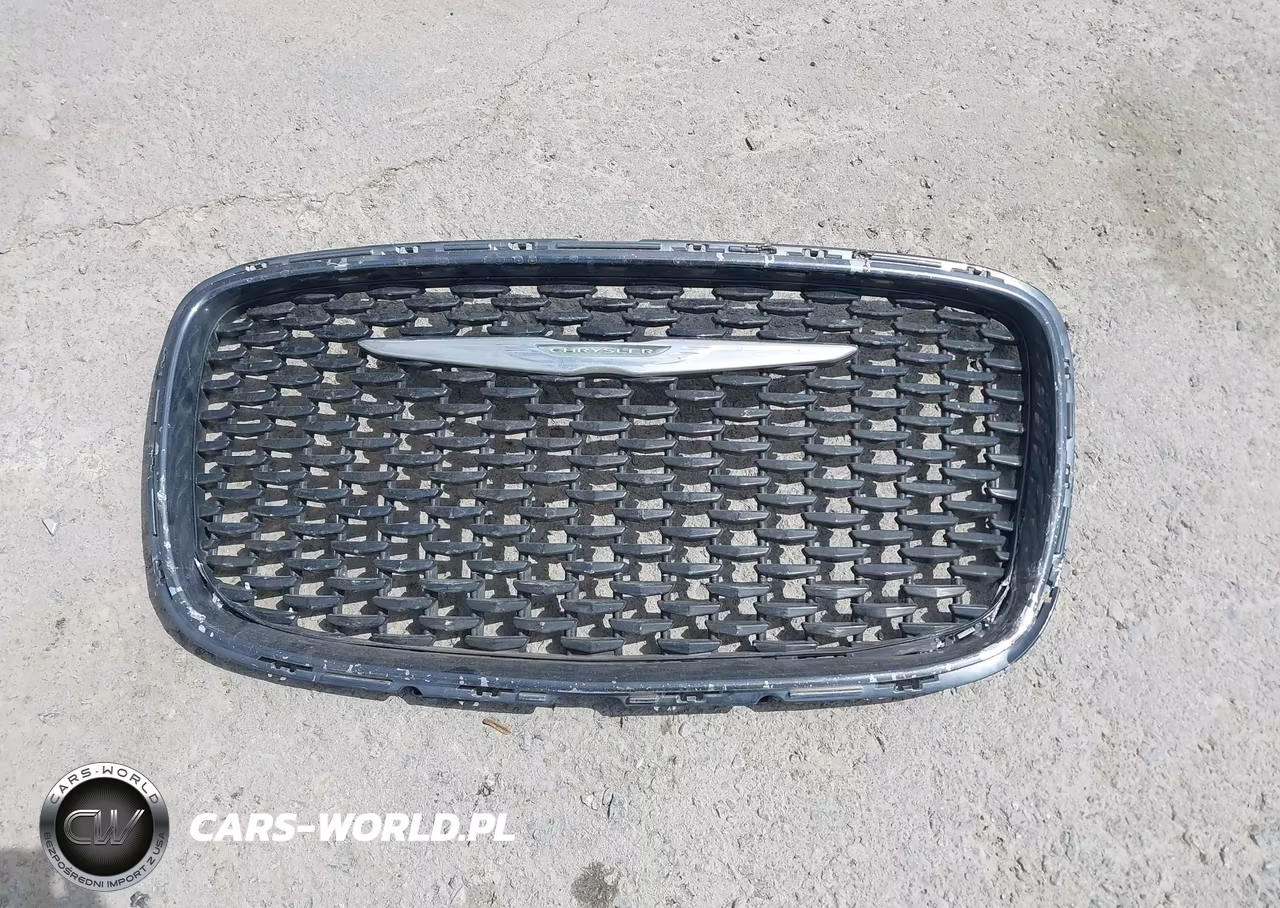 2019 Chrysler 300 300S VIN:2C3CCABG8KH634020 - 12