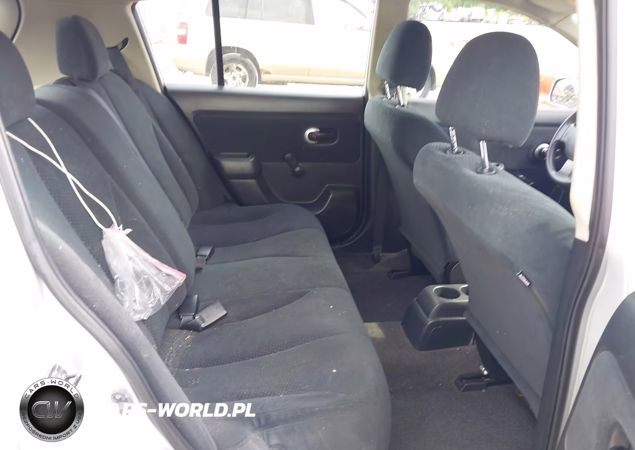 2011 Nissan Versa 1.8S VIN:3N1BC1CP8BL414103 - 8