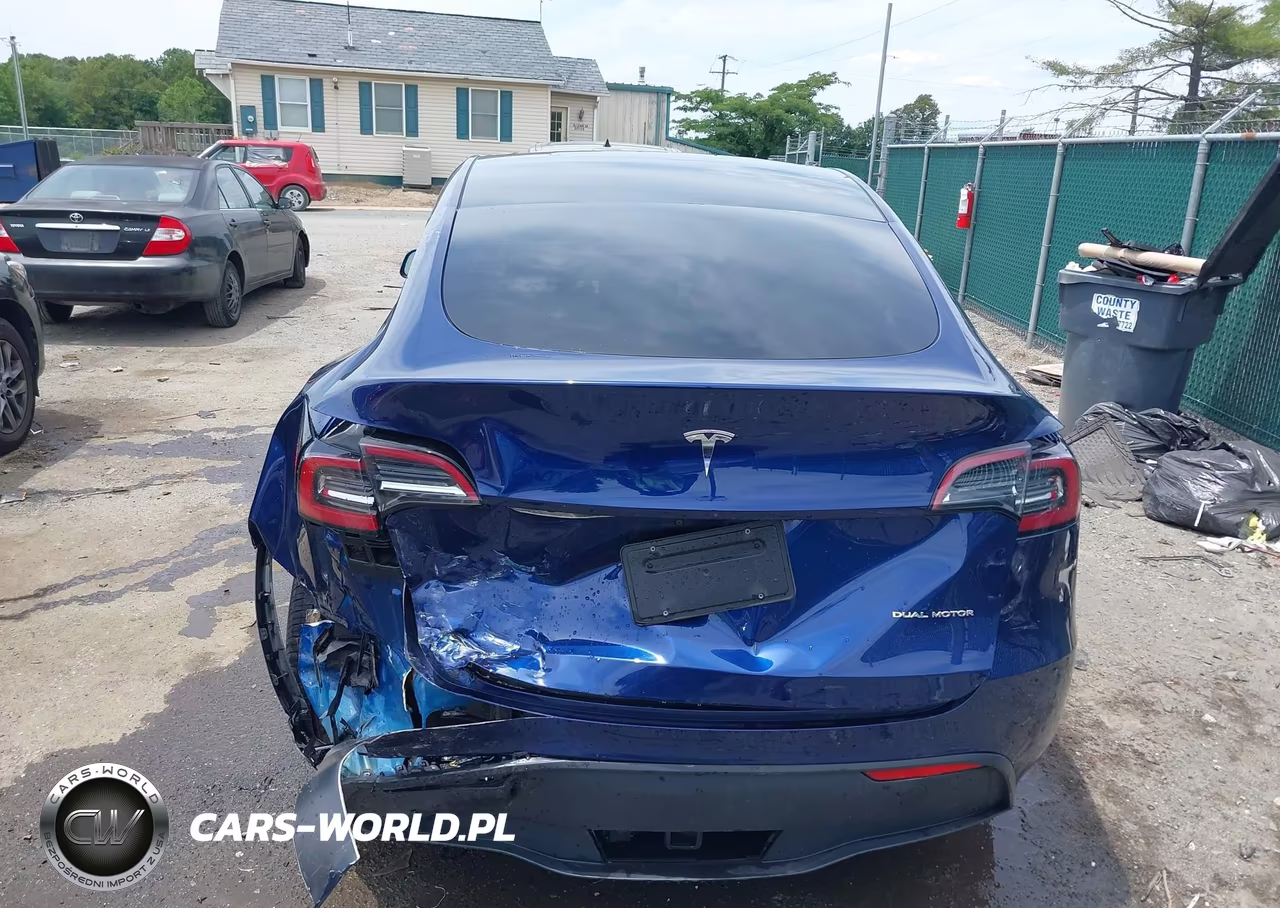 2023 Tesla Model Y Awd-Long Range Dual Motor All-Wheel Drive VIN:7SAYGDEE6PA062038 - 17