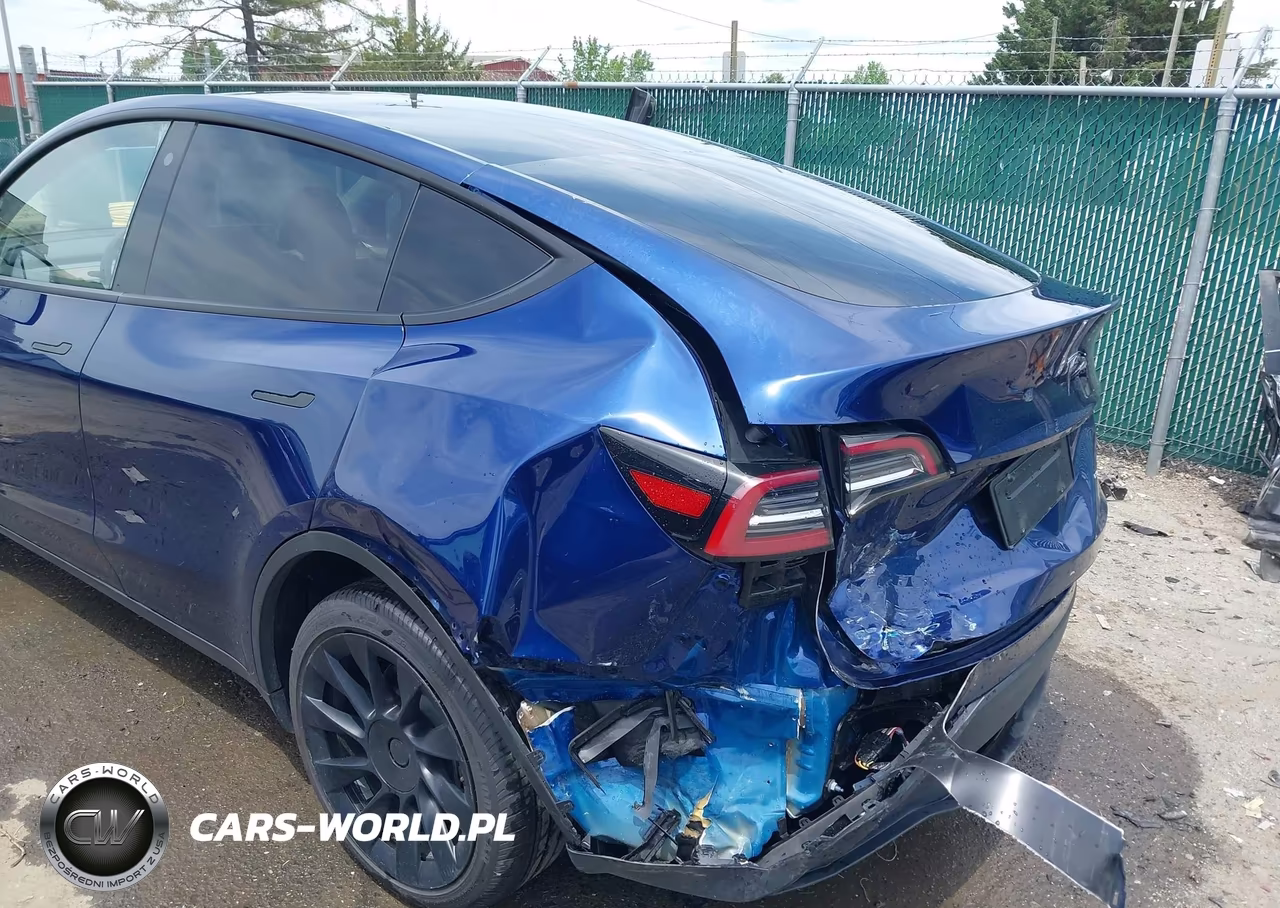 2023 Tesla Model Y Awd-Long Range Dual Motor All-Wheel Drive VIN:7SAYGDEE6PA062038 - 6