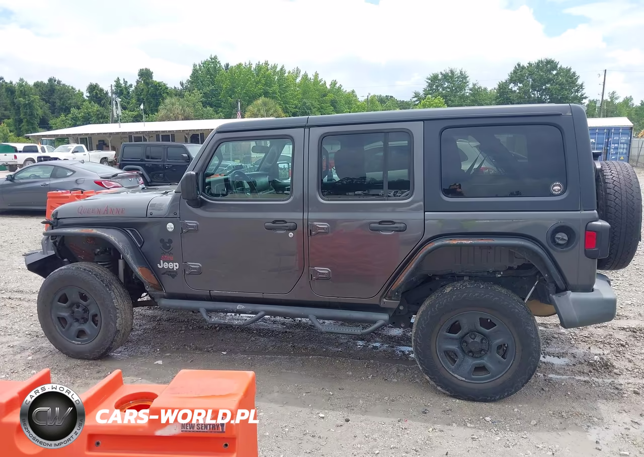 2018 Jeep Wrangler Unlimited Sport 4X4 VIN:1C4HJXDN1JW266849 - 14