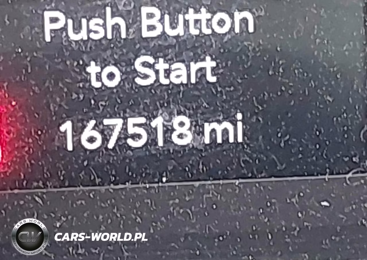2018 Jeep Wrangler Unlimited Sport 4X4 VIN:1C4HJXDN1JW266849 - 15