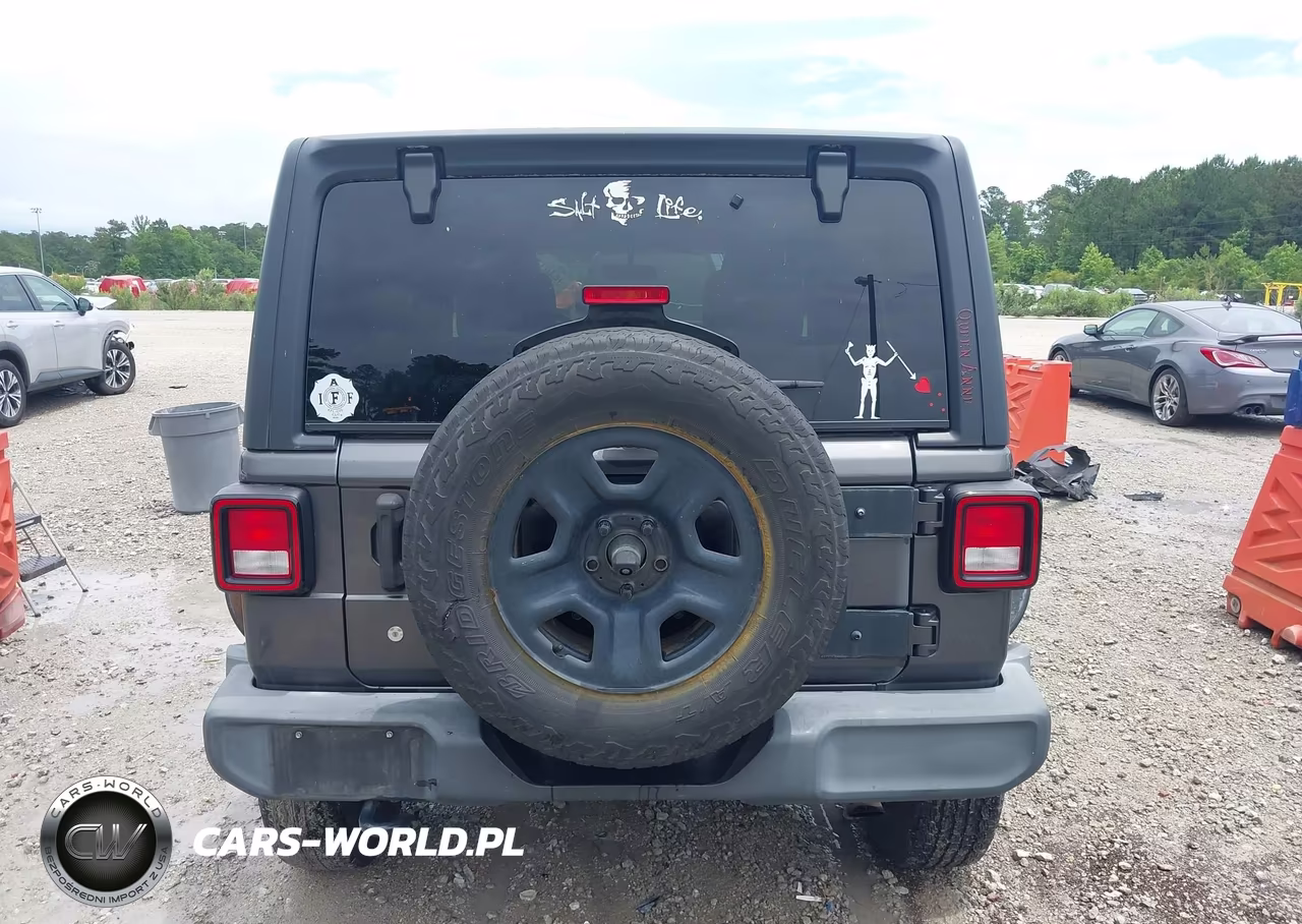 2018 Jeep Wrangler Unlimited Sport 4X4 VIN:1C4HJXDN1JW266849 - 16