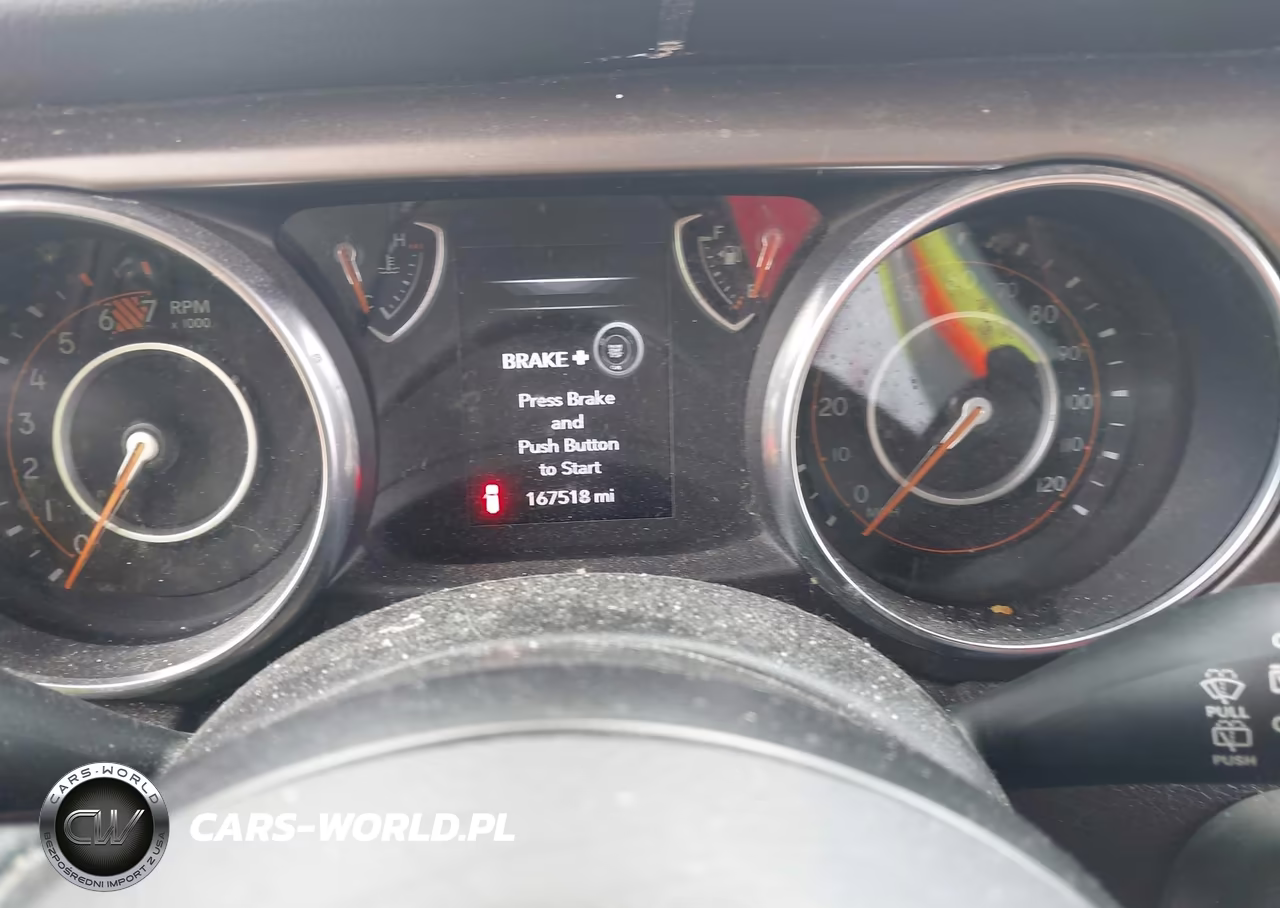 2018 Jeep Wrangler Unlimited Sport 4X4 VIN:1C4HJXDN1JW266849 - 7
