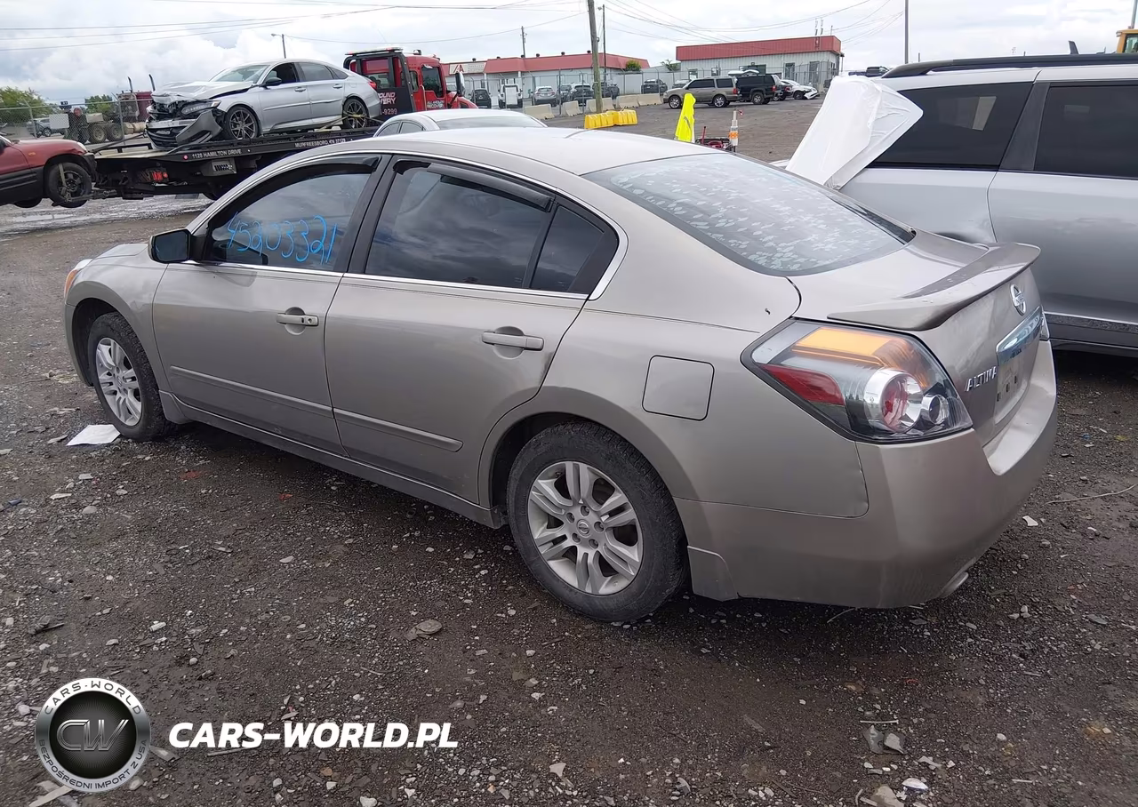2011 Nissan Altima 2.5 S VIN:1N4AL2AP6BC161074 - 3