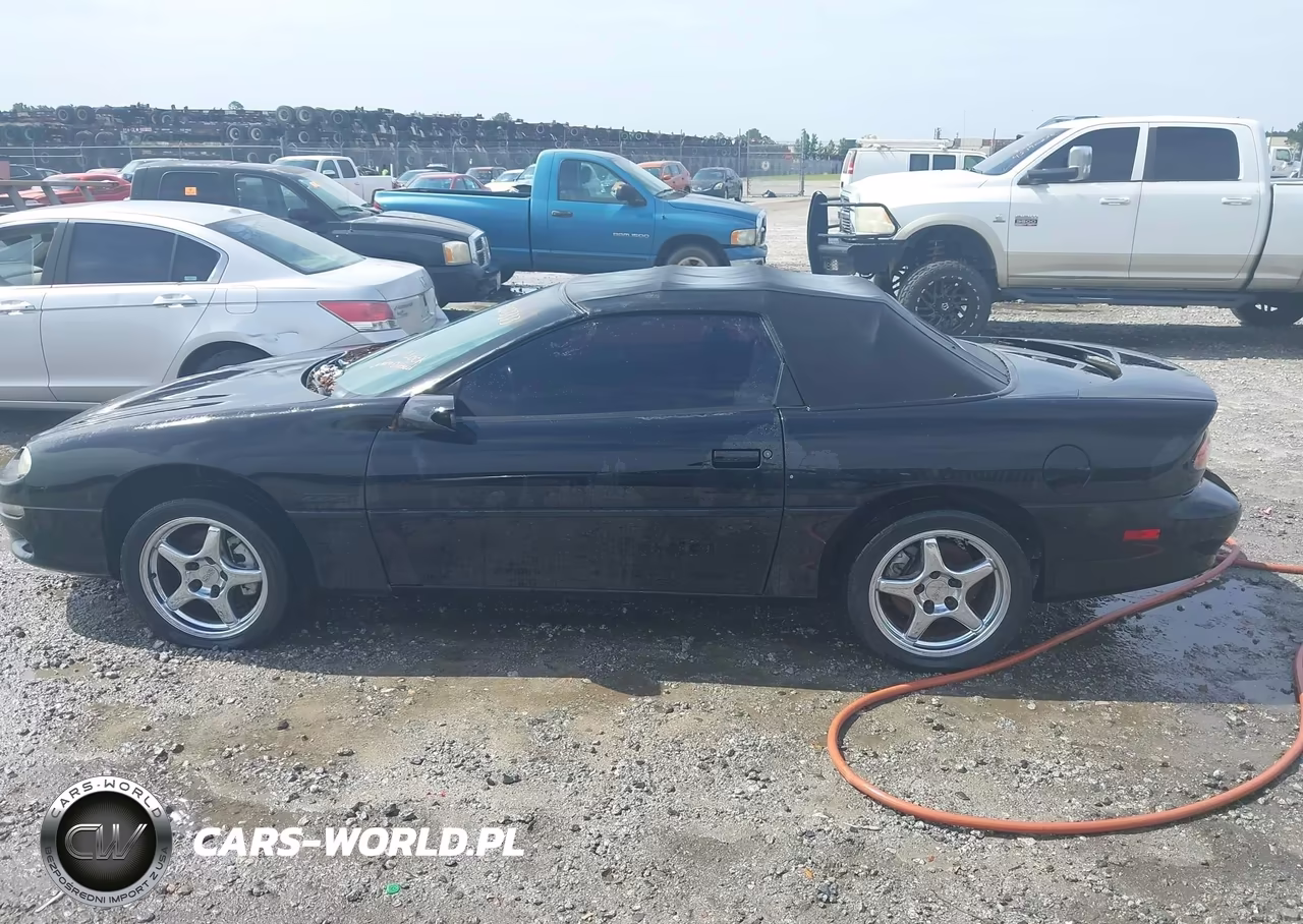 1999 Chevrolet Camaro Z28 VIN:2G1FP32G5X2115017 - 14