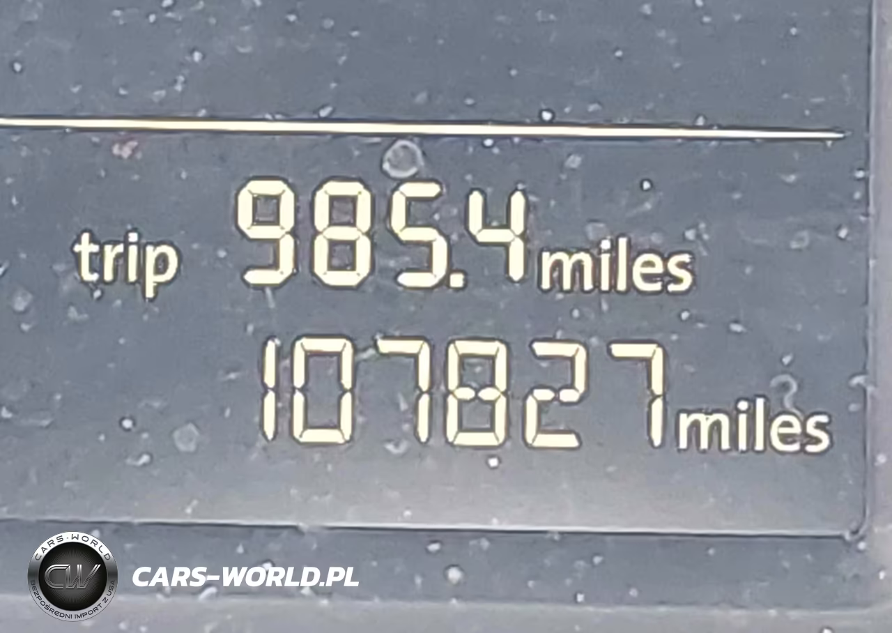 2015 Volkswagen Passat 1.8T Wolfsburg Edition VIN:1VWAT7A3XFC040118 - 15