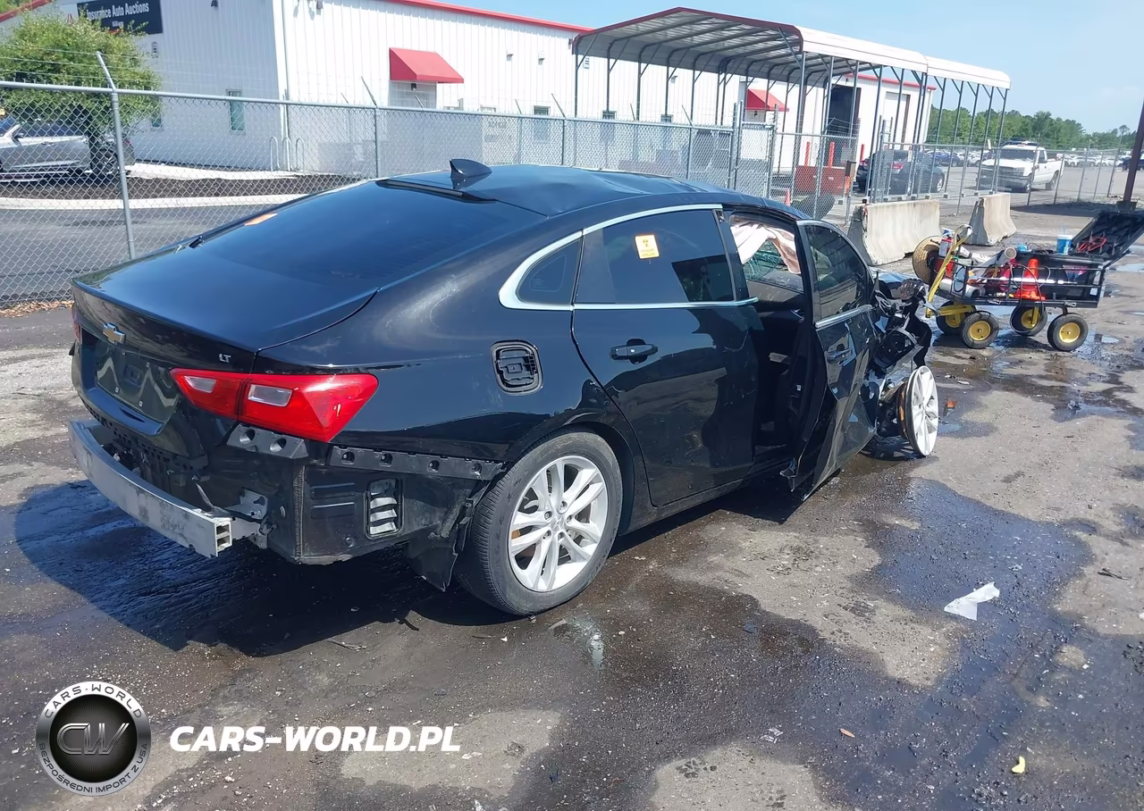 2018 Chevrolet Malibu Lt VIN:1G1ZD5STXJF167148 - 4