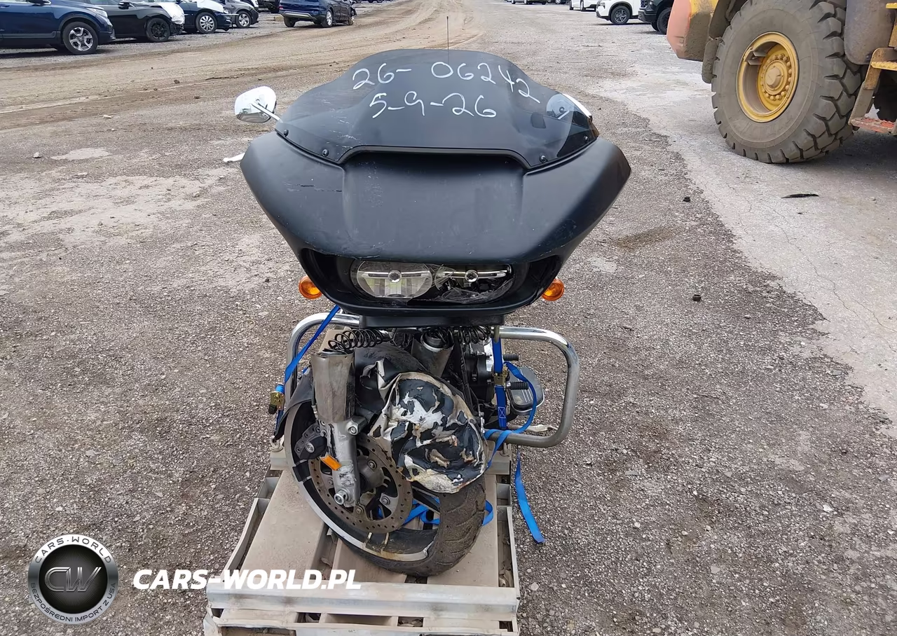 2017 Harley-Davidson Fltrxs Road Glide Special VIN:1HD1KTC19HB655597 - 5