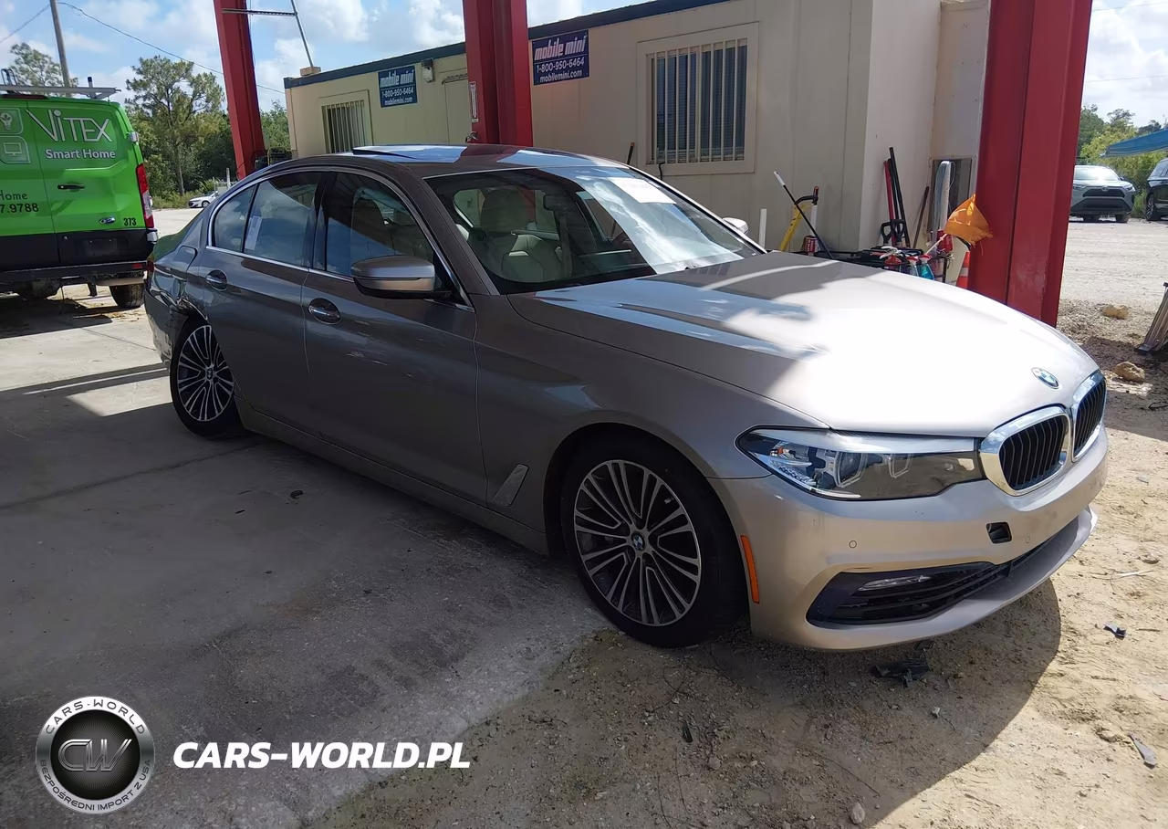 2017 BMW 530I – zdjęcie 1 z 16