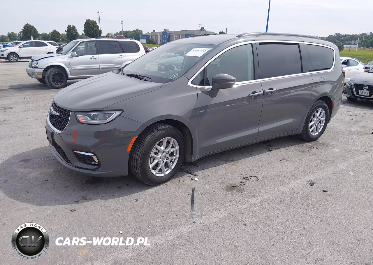 2022 Chrysler Pacifica Touring L VIN:2C4RC1BG2NR206027 - 2