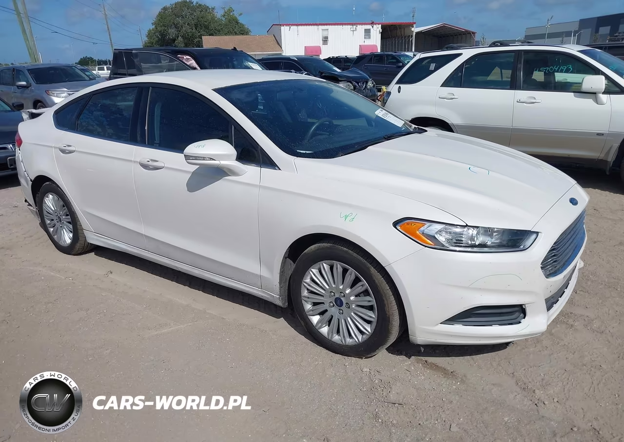2016 Ford Fusion Hybrid Se – zdjęcie 1 z 16