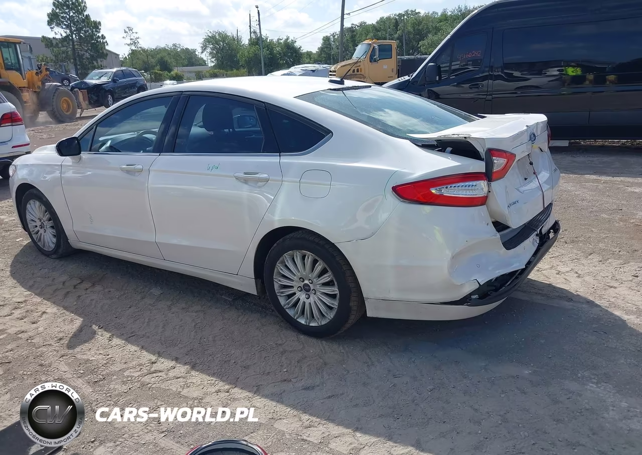 2016 Ford Fusion Hybrid Se VIN:3FA6P0LU0GR403383 - 3