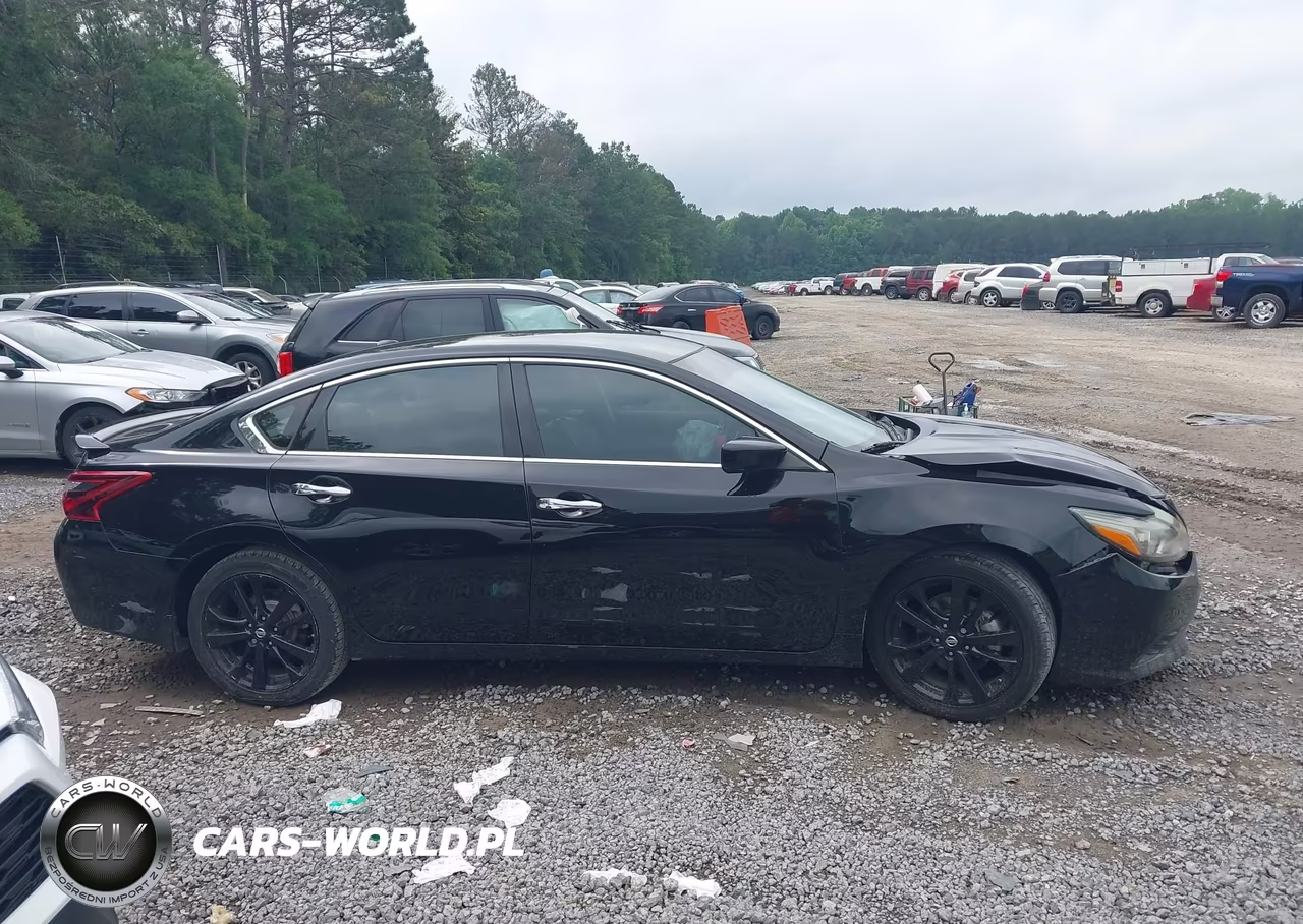 2018 Nissan Altima 2.5 Sr VIN:1N4AL3AP3JC277966 - 13